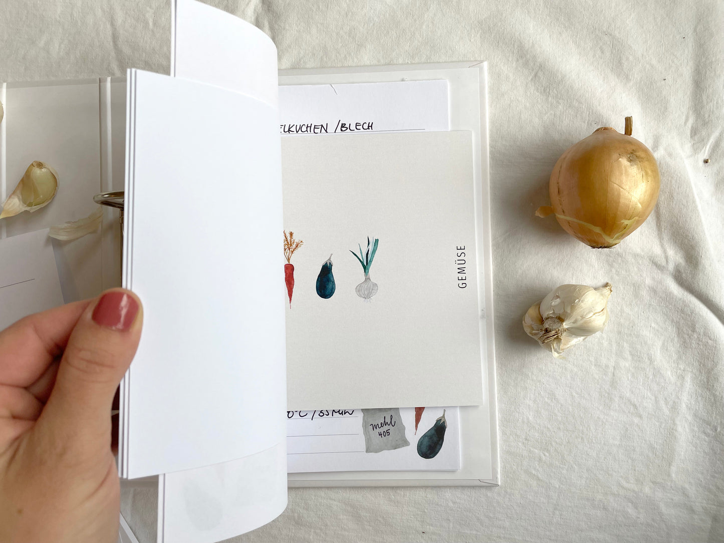 Rezeptordner "Topf" für DIN A5 mit Register und Rezeptbock