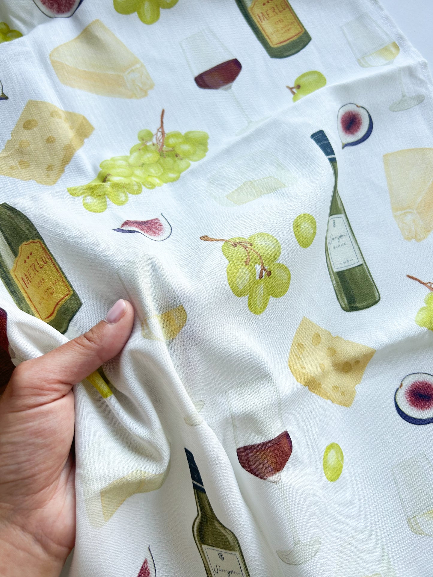 Geschirrtuch "Wein und Käse" aus Leinenmix