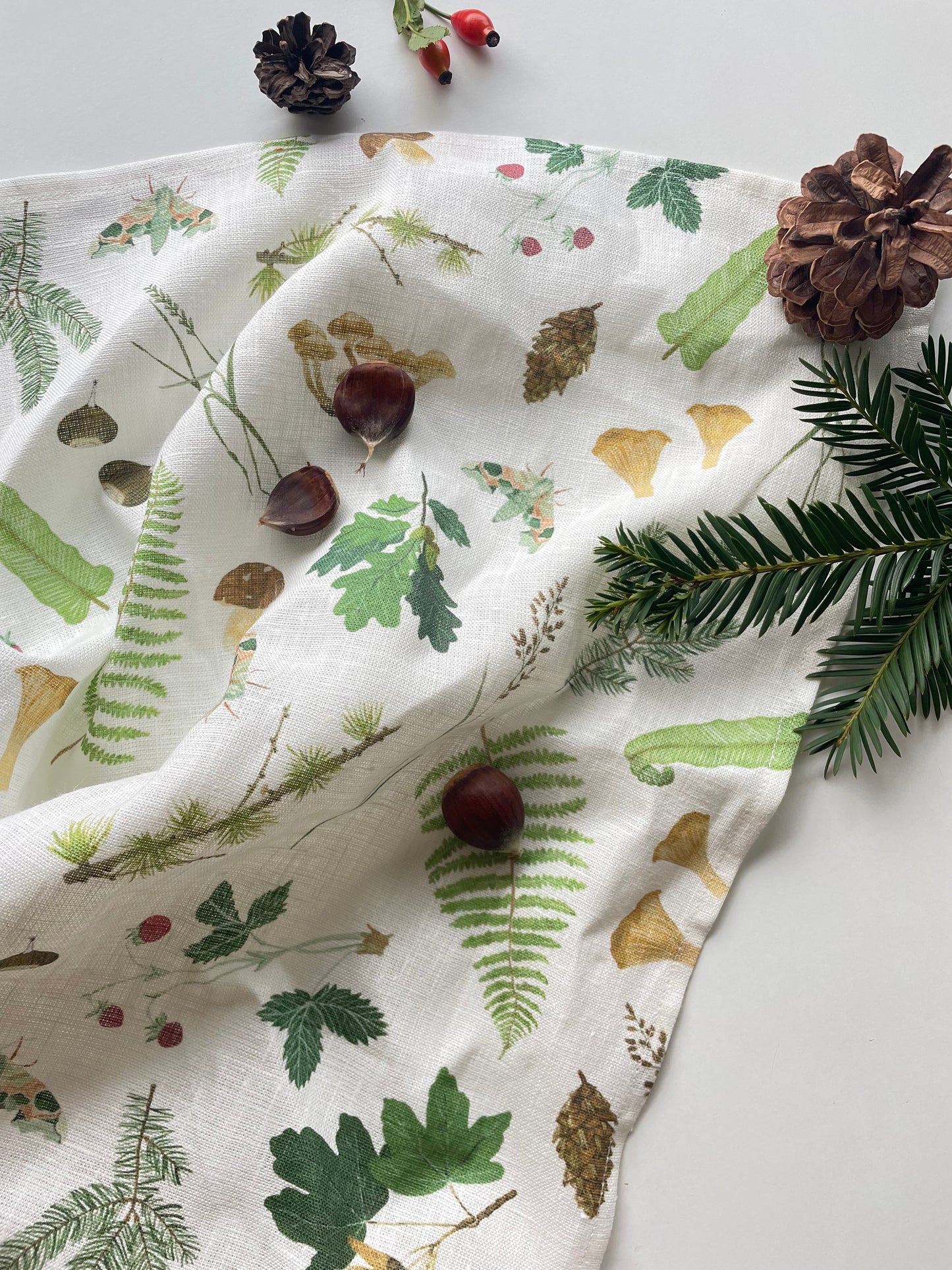 Geschirrtuch "Waldgestöber" aus Leinenmix