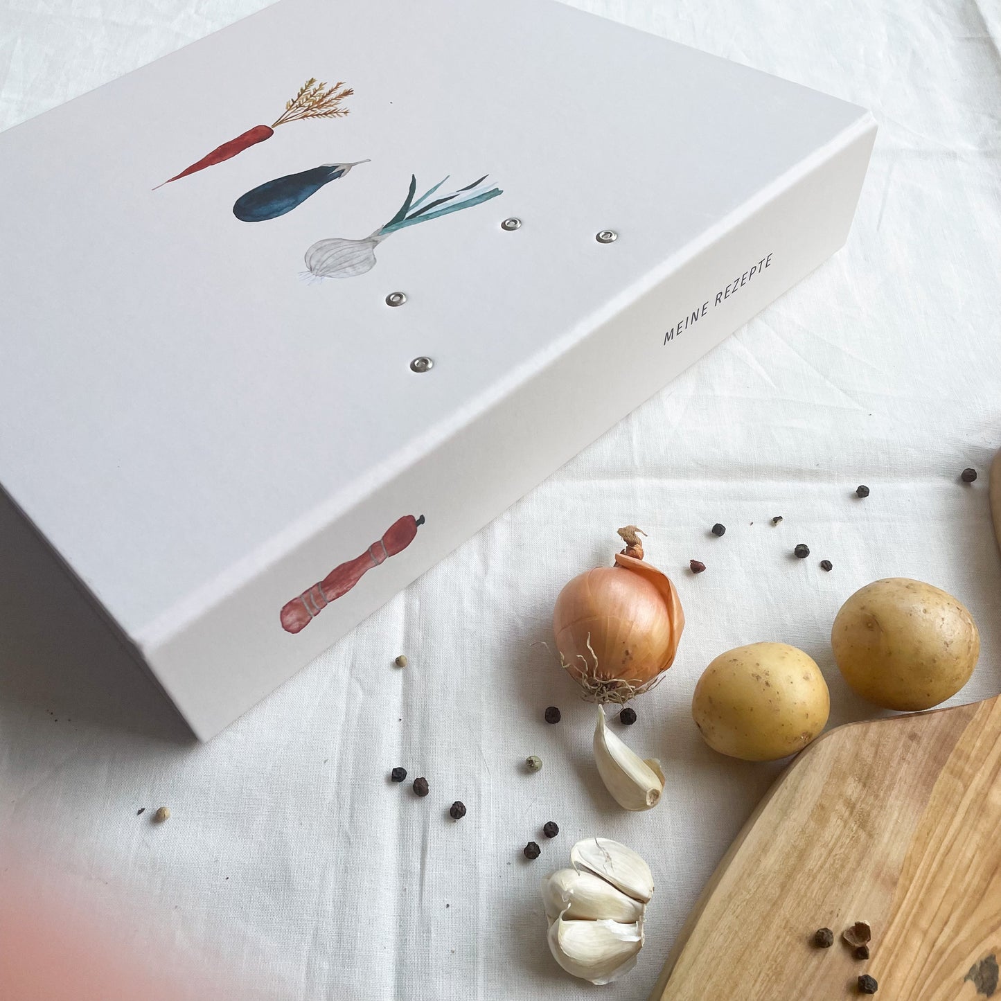 Rezeptordner "Topf" für DIN A5 mit Register und Rezeptbock