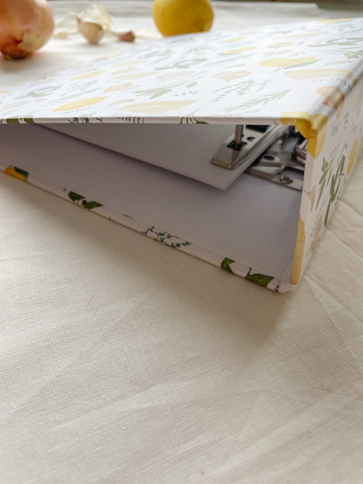 Rezeptordner "Aroma" für DIN A5 mit Register und Rezeptbock