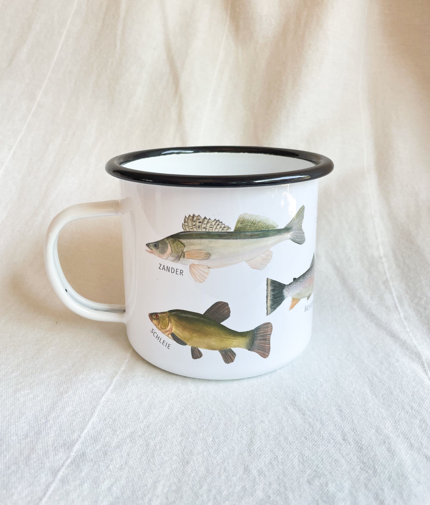 Emaille-Tasse "Fische"