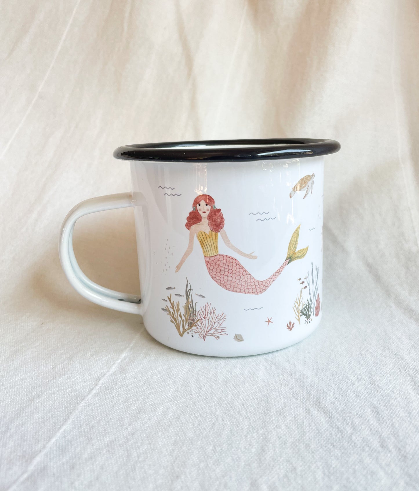 Emaille -Tasse "Meerjungfrauen"